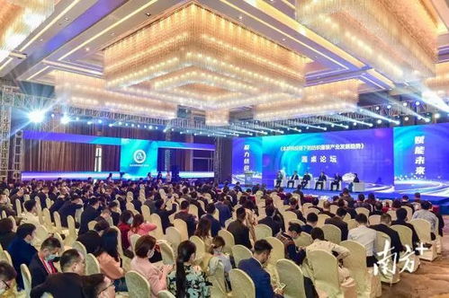 產(chǎn)業(yè)協(xié)同驅(qū)動發(fā)展 汕頭在工業(yè)立市產(chǎn)業(yè)強(qiáng)市背景下成立紡織服裝產(chǎn)業(yè)協(xié)會的意義